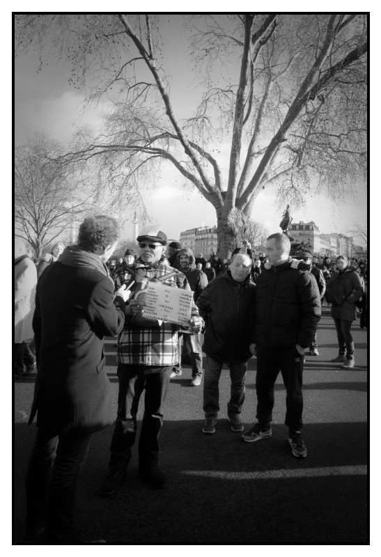 Manif charlie 041 web