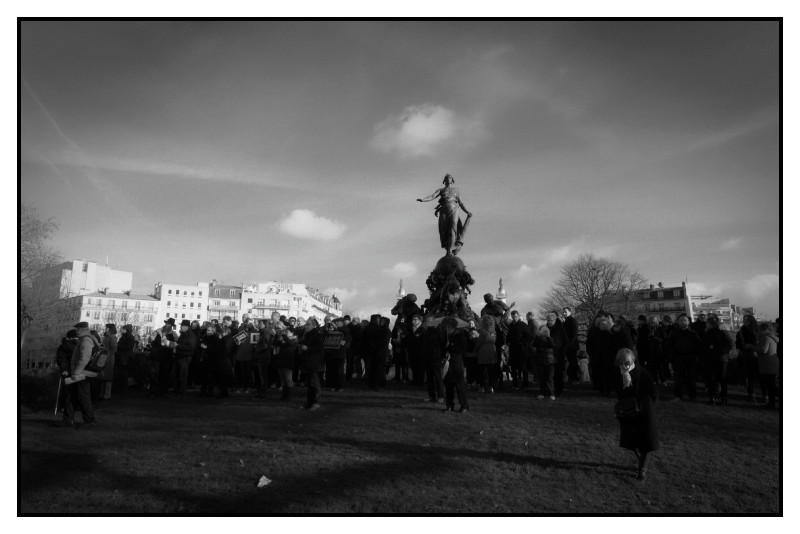 Manif charlie 047 web