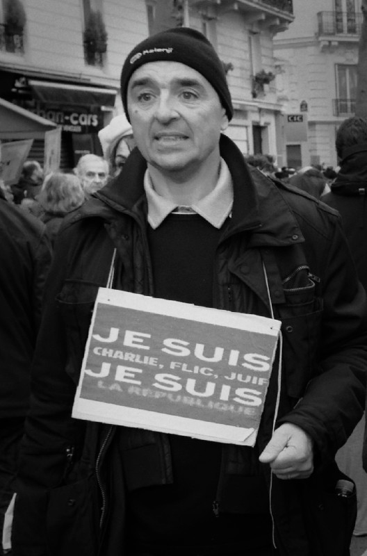 Manif charlie 115 web