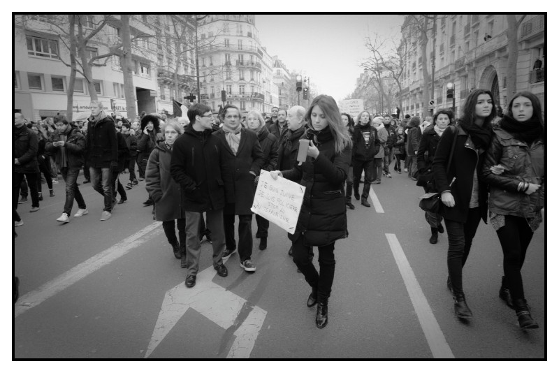 Manif charlie 118 web