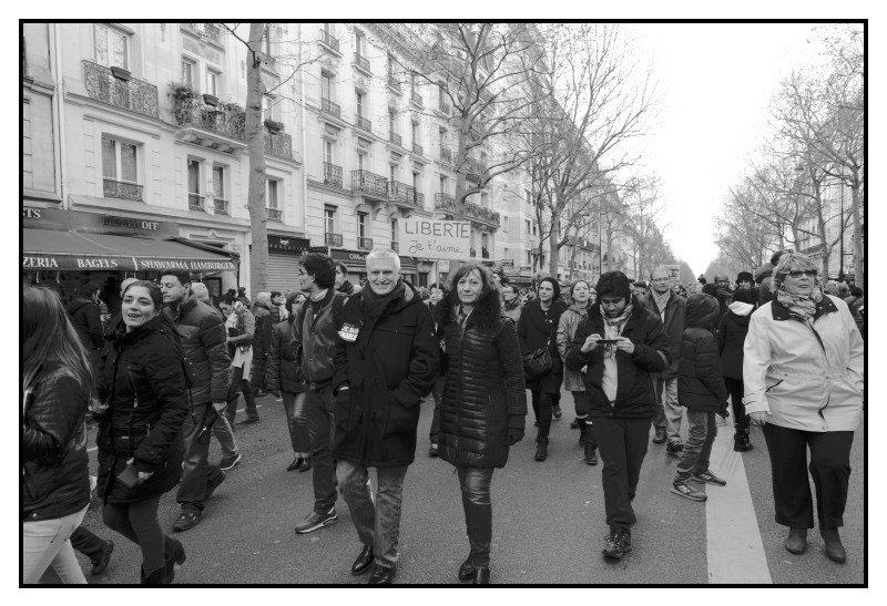 Manif charlie 213 web