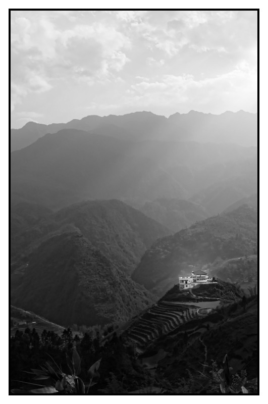 VN 2012 0428 web